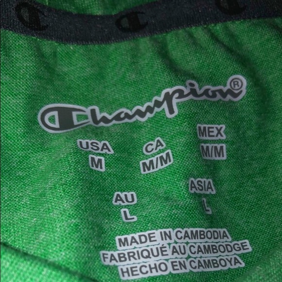 Champion shirt - Picture 2 of 3
